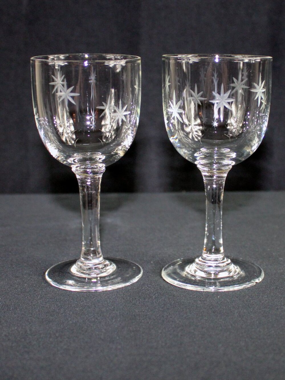 Vintage Etched Starburst Atomic MCM Cordial Shot Stemmed Glasses Set Of 2